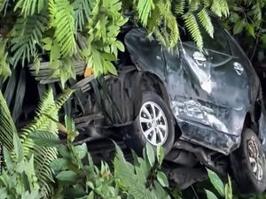 Mobil Masuk Jurang di Sibolangit, 3 Penumpang Selamat