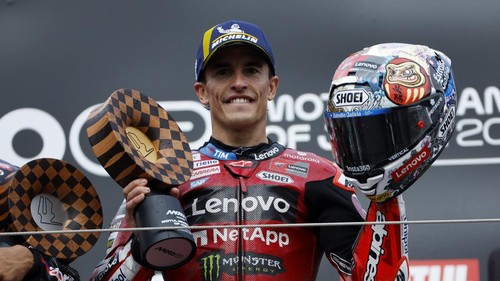 MotoGP - Japanese Grand Prix - Twin Ring Motegi, Motegi, Japan - October 4, 2026 Ducati Lenovo Teams Marc Marquez celebrates on the podium after winning the race REUTERS/Androniki Christodoulou