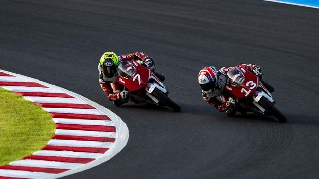 Muhammad Badly Ayatullah Raih Podium di putaran ketiga Idemitsu Moto4 Asia Cup (IM4AC) 2026 di Motegi, Jepang.