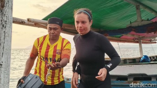 Patricia Retter (42), perempuan asal Austria ditemukan selamat setelah dilaporkan hilang saat diving di perairan Pulau Panga Batang, Sikka, NTT, Minggu (4/9/2026).