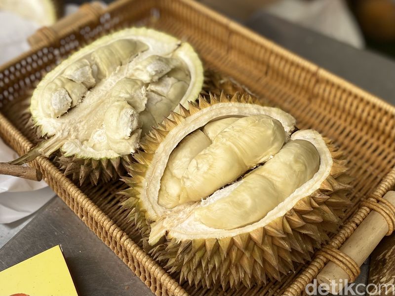 Pesta Durian di TSM Cibubur