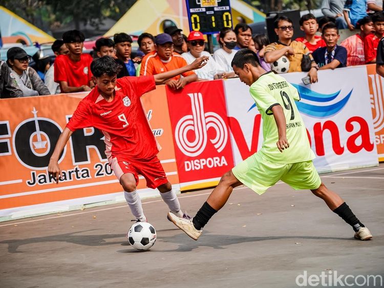 Potret Keseruan Kompetisi Street Soccer Pelajar Jakarta