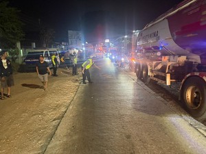 Gagal Nyalip, Lansia Tewas Tertabrak Truk di Tingkir Salatiga