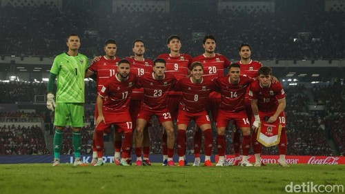 Timnas Indonesia dan Thailand masih bermain imbang 0-0 hingga babak pertama final FIFA ASEAN Cup 2026 di Stadion Utama Gelora Bung Karno (SUGBK), Jakarta, Senin (5/10/2026). Kedua tim sama-sama memiliki sejumlah peluang, namun belum mampu mengubahnya menjadi gol.