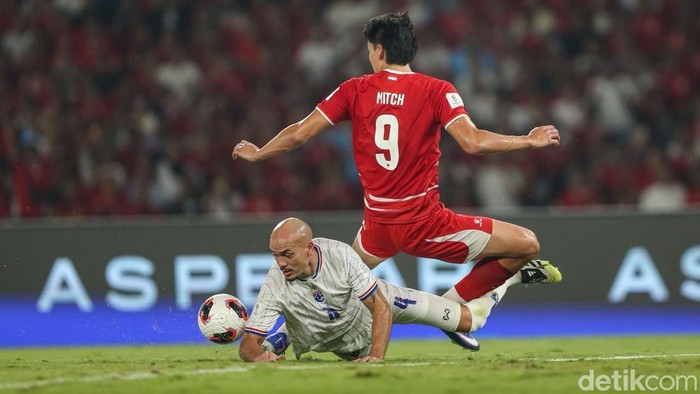Timnas Indonesia dan Thailand masih bermain imbang 0-0 hingga babak pertama final FIFA ASEAN Cup 2026 di Stadion Utama Gelora Bung Karno (SUGBK), Jakarta, Senin (5/10/2026). Kedua tim sama-sama memiliki sejumlah peluang, namun belum mampu mengubahnya menjadi gol.