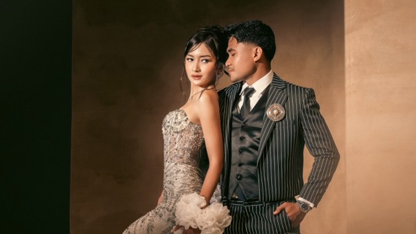 Foto Prewedding Asnawi Mangkualam-Yuriska Patricia, Tampil Vintage nan Elegan