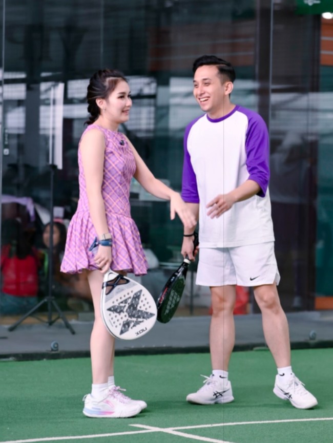 Gaya Ayu Ting Ting & Pacar di Ultah Umi Kalsum, Makin Terbuka Pamer Kedekatan