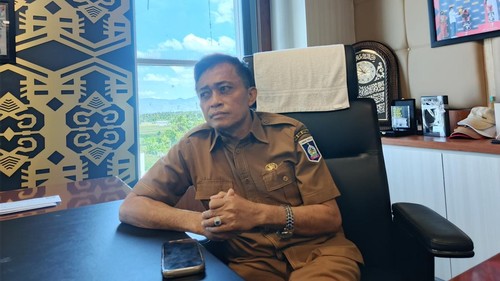 Bupati Lombok Tengah, Lalu Pathul Bahri, saat ditemui di ruangnya, Senin (5/10/2026). (Foto: Edi Suryansyah/detikBali)