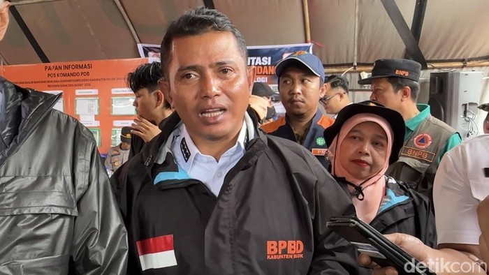 Bupati Solok, Jon Firman Pandu.