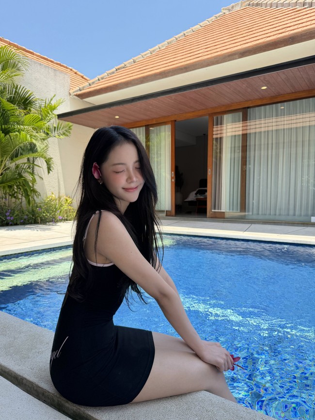Carmen Hearts2Hearts Pulang ke Bali, Bersama Rekan dan Tradisi Kebaya (2)