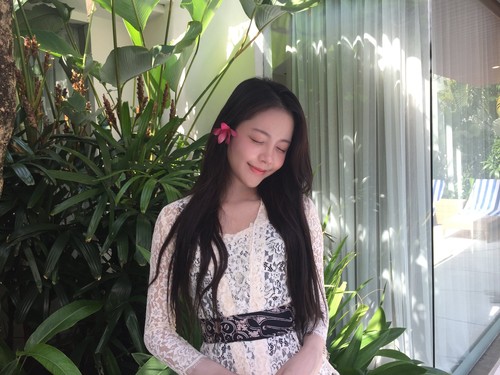 Carmen Hearts2Hearts menikmati libur Chuseok di kampung halamannya Bali.