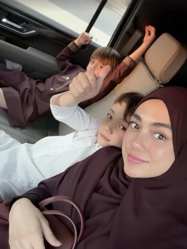 Celine Evangelista Serius Mau Pindah ke Madinah, Mulai Hunting Tempat Tinggal