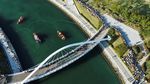 Hiu 3,5 Meter Terjebak di Kanal, Jadi Tontonan Warlok
