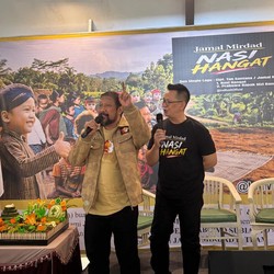 Nasi Hangat Bawa Jamal Mirdad Comeback Bernyanyi