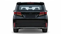 di bagian belakang, desain lampunya sangat mirip dengan desain lampu belakang Toyota Alphard. Roof spoiler serta pintu bagasi vertilkal, serta lampu menyerupai bentuk segitiga. Foto: Dok.Nora