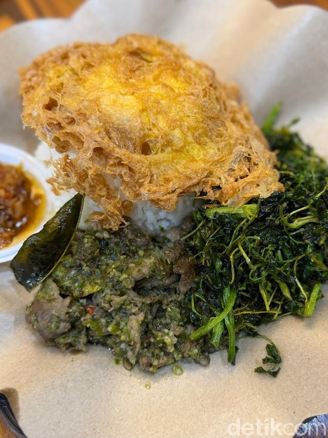 Puas! Makan Oseng Daging Cabe Ijo Mulai Rp40 Ribuan di Bekasi