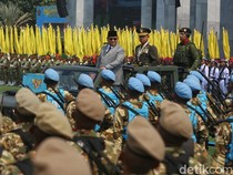 Prabowo Pimpin Upacara HUT ke-81 TNI di Mabes TNI Cilangkap