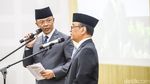Pratikno Serahkan Jabatan Menko PMK kepada Sugiono