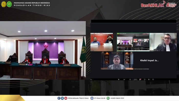Sidang Abdul Wahid secara daring di Pengadilan Tinggi Riau.