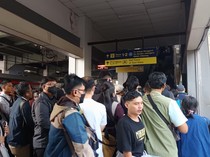 Eskalator Diperbaiki, Anker Cerita Beratnya Transit di Stasiun Duri Senin Pagi