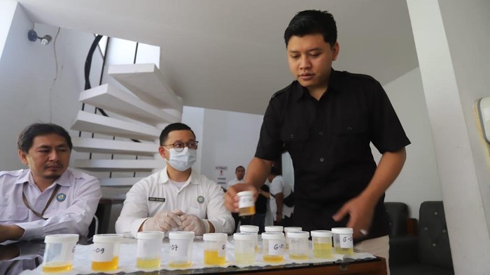Tes urine anggota DPRD Banyuwangi