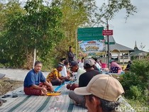 Warga Kudu Lamongan Gelar Tradisi Wiwitan Jelang Panen
