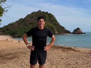 Jelang Race MotoGP Mandalika 2026, Para Pebalap Nikmati Indahnya Lombok