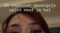 Eh kepencet gasengaja upload maaf ya Bai, tulis Jennifer Coppen dalam unggahan Instagram Story pribadinya, Senin (5/10/2026) malam. Video kebersamaan Baila dan Jenner juga sudah Jennifer Coppen hapus. Foto: Instagram @jennifercoppenreal20