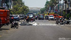 Dampak Ledakan Gas di Ruko Pakuwon City Surabaya