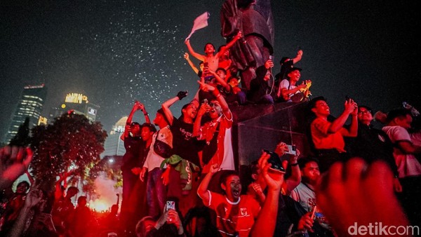 Dari Tegang hingga Meledak, Serunya Nobar Final Indonesia Vs Thailand