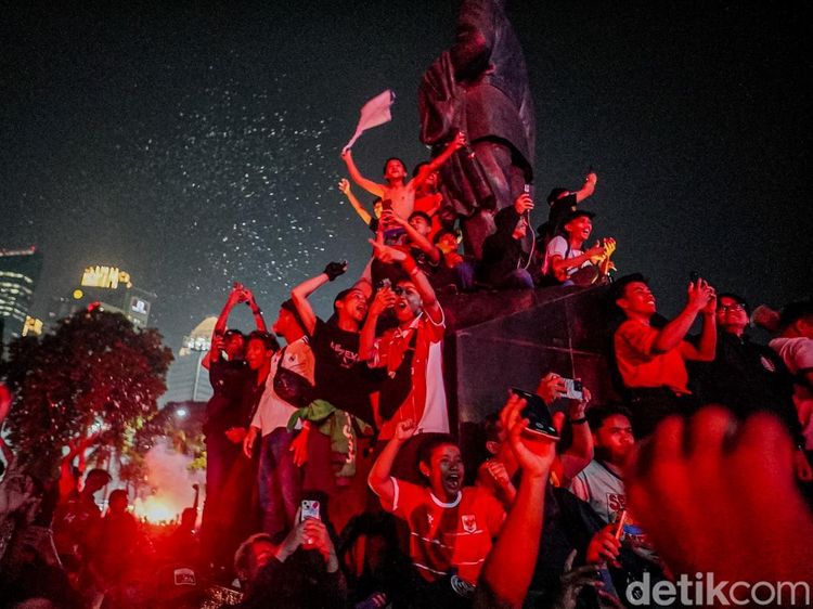 Dari Tegang hingga Meledak, Serunya Nobar Final Indonesia Vs Thailand