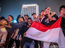 Kenapa Suporter Timnas Bisa Cinta Ugal-ugalan? Ada Penjelasan Psikologinya