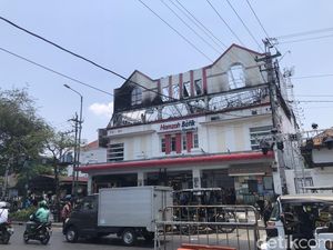 Hamzah Batik Malioboro Buka Kembali Usai Kebakaran, Lantai 3 Masih Tutup