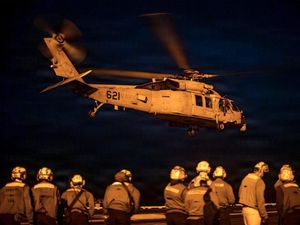 Sinyal Darurat Heli Militer AS yang Hilang di Laut Merah