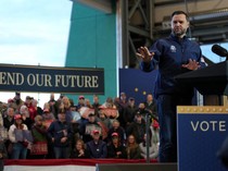 JD Vance Guncang Fairbanks, Gelar Kampanye di Alaska