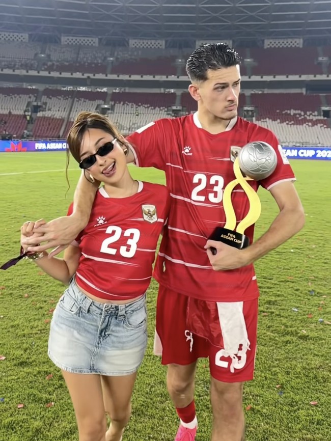 Badass! Jennifer Coppen dan Justin Hubner Kasih Paham Haters