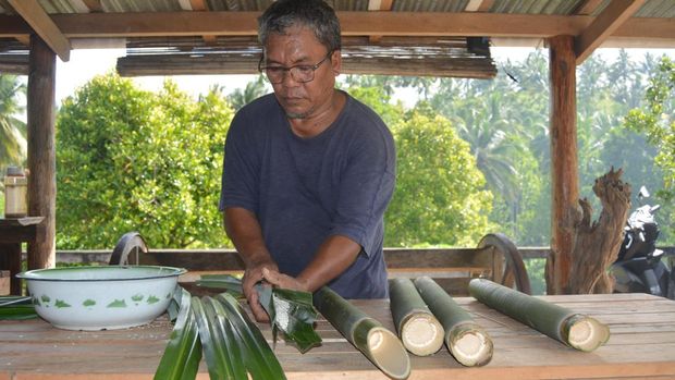 Warga Minahasa menganggap bambu tanaman serbaguna