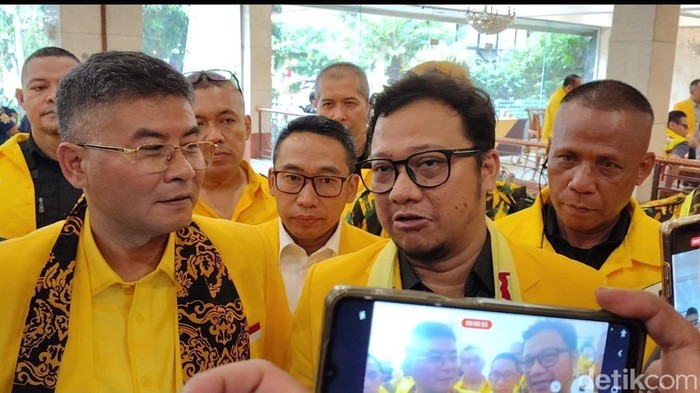 Ketua DPD Golkar Jabar, Daniel Mutaqien Syafiuddin