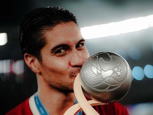 Kevin Diks Sampaikan Ucapan Manis di Momen Ulang Tahun