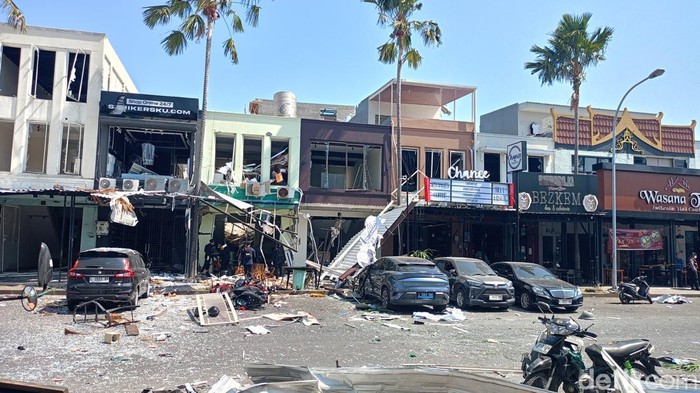 Lokasi ledakan di klaster San Antonio Pakuwon City Surabaya.