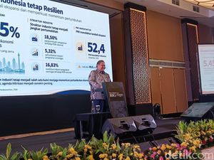 Airlangga Ungkap Kenapa Ekonomi RI Masih 5%, Vietnam Bisa 9%