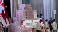 Penampakan Uang Rp 13,2 T Menggunung di Kejagung, Bakal Diserahkan ke Negara