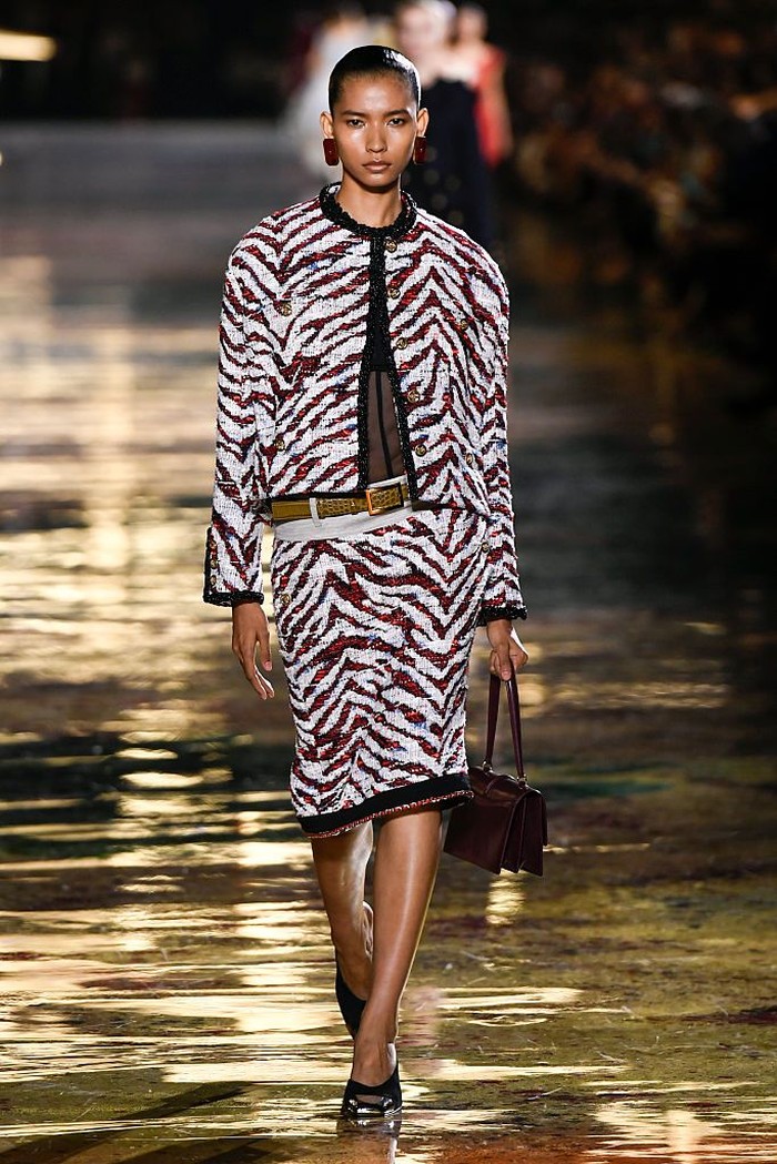 Langkah Perdana Model Asal Yogyakarta Menembus Panggung Paris Fashion Week Bersama Chanel (2)