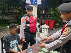 Masalah Wanita Picu Cekcok Belasan Orang di Renon, Pria Bersajam Diciduk