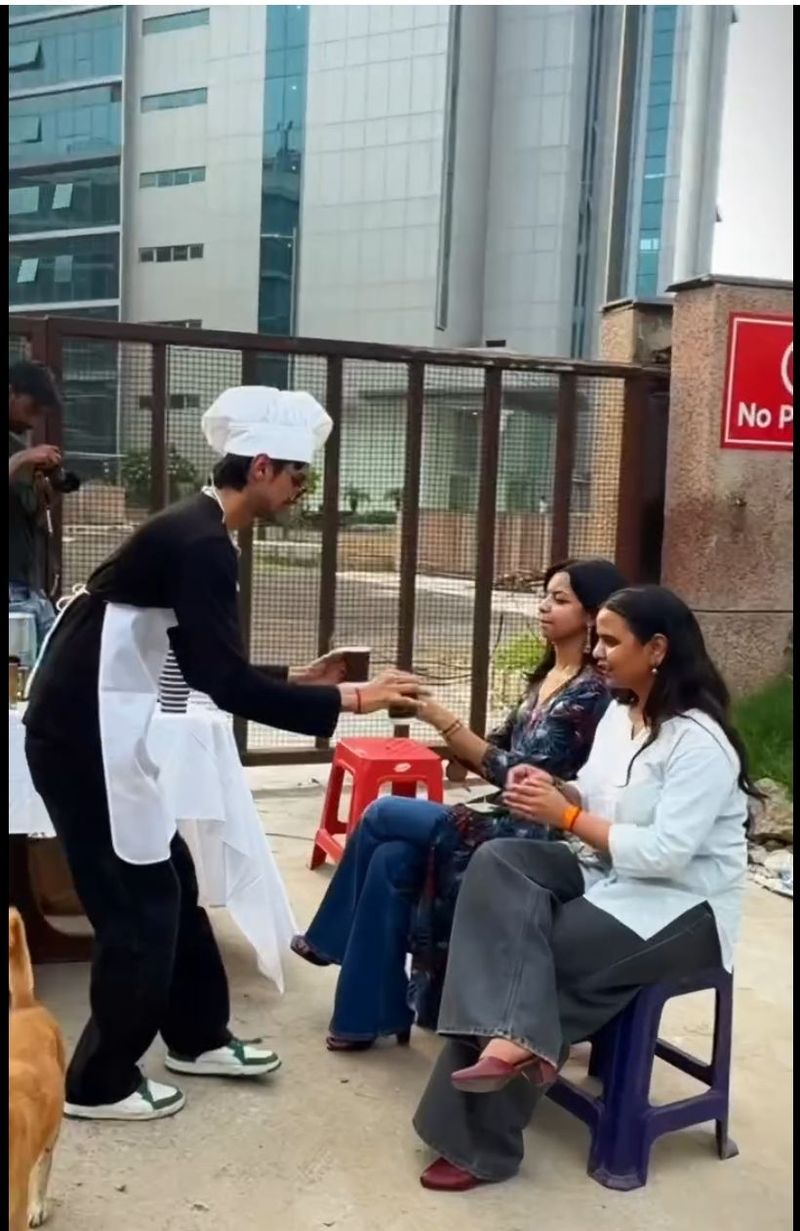 Pria Ini Iseng Jualan Kopi di Depan Kantor, Segini Penghasilannya