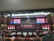 MK Tolak Gugatan soal Ijazah Gibran