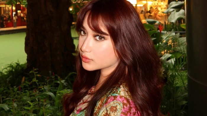 tengku syaira anataya