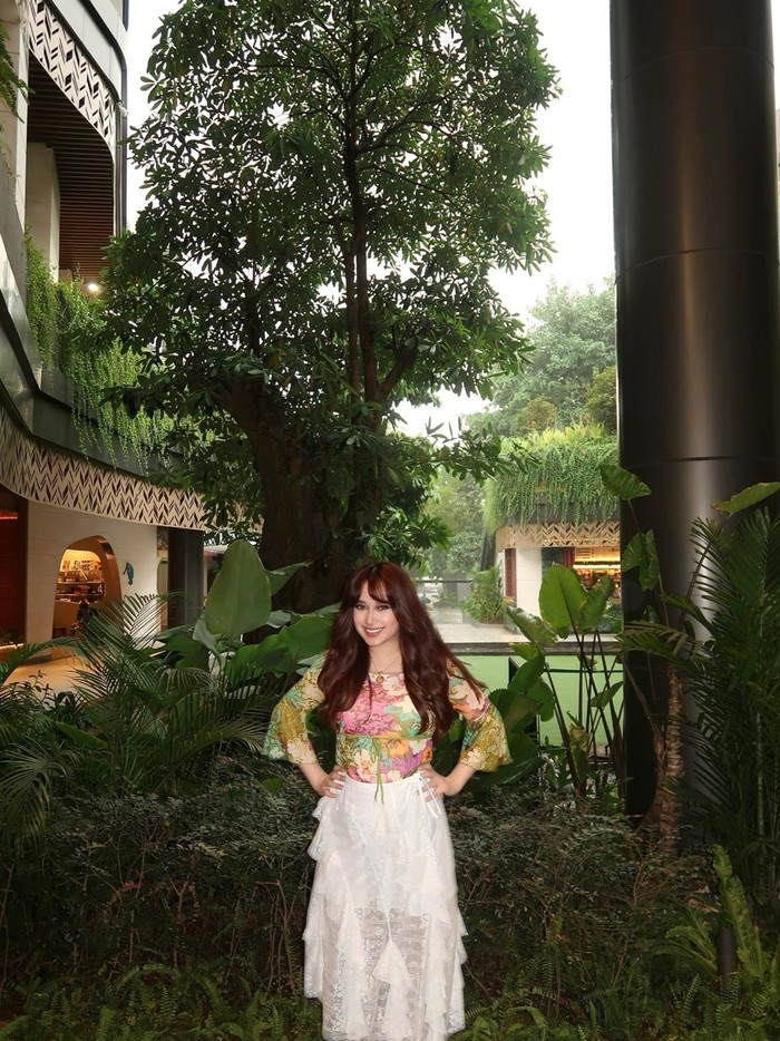 tengku syaira anataya