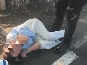 Heboh Wanita Nangis Histeris di Tengah Jalan Raya Waru Sidoarjo