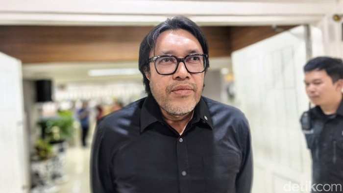 Wakil Ketua DPRD Jabar Ono Surono.